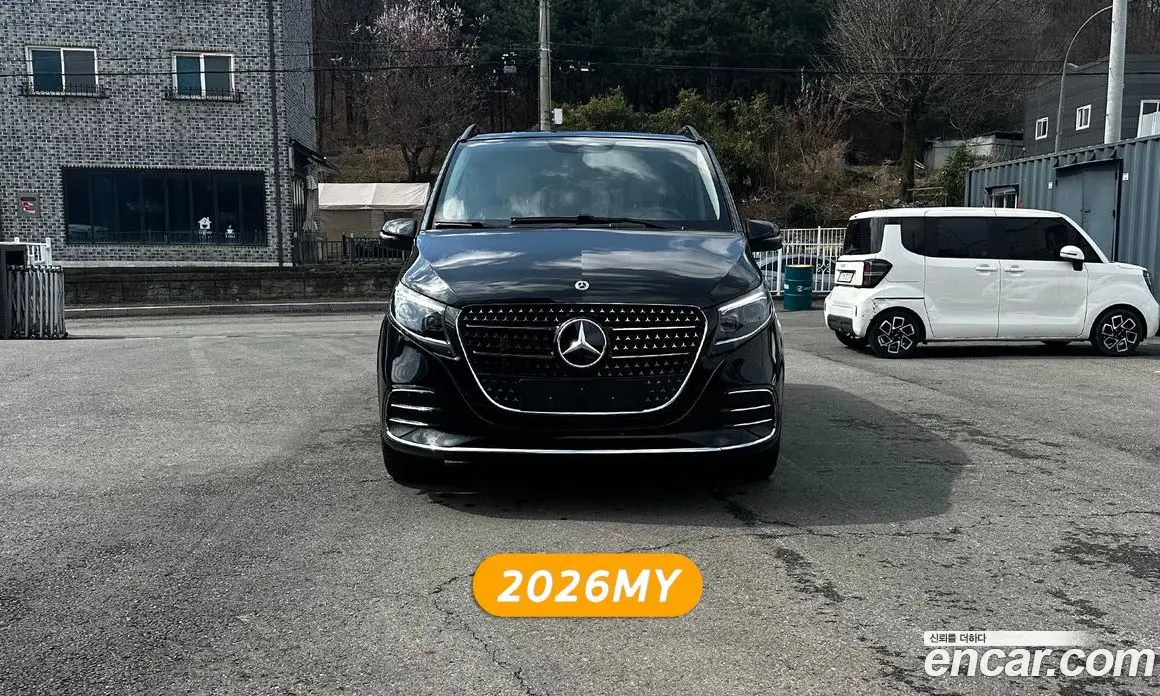 Mercedes-Benz V-Class 2025 2.0 автомат (гидро), фото 3 Mercedes-Benz V-Class 2025 2.0 автомат (гидро), фото 3