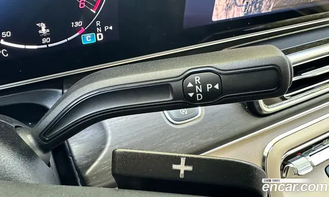 Mercedes-Benz V-Class 2025 2.0 автомат (гидро), миниатюра 9 Mercedes-Benz V-Class 2025 2.0 автомат (гидро), миниатюра 9