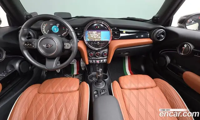 Mini Cooper Convertible 2021 2.0 автомат (гидро), миниатюра 10 Mini Cooper Convertible 2021 2.0 автомат (гидро), миниатюра 10