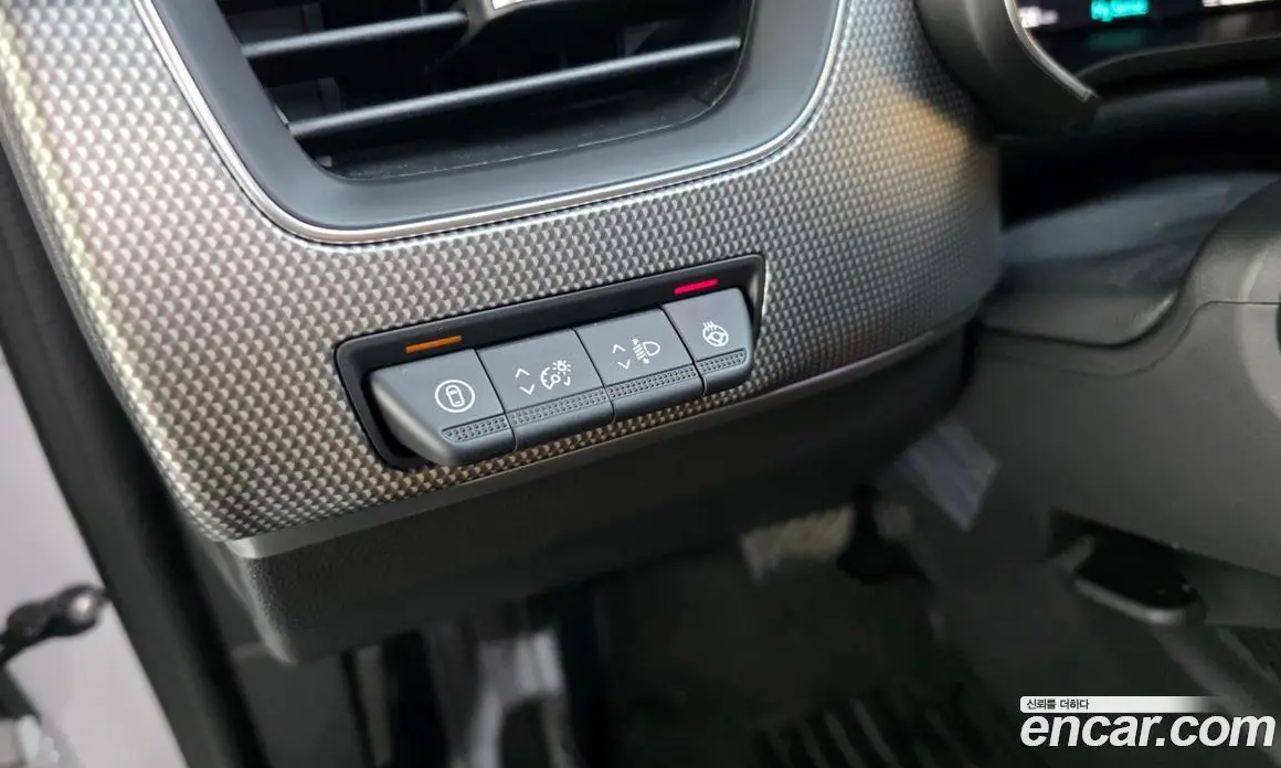 Renault (Samsung) Arkana 2025 1.6 автомат (гидро), фото 17 Renault (Samsung) Arkana 2025 1.6 автомат (гидро), фото 17