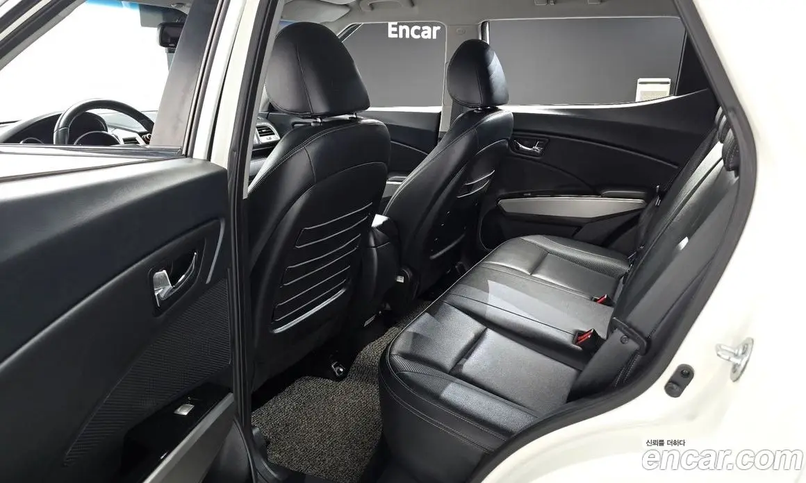 SsangYong TIBOLI 2016 1.6 автомат (гидро), фото 17 SsangYong TIBOLI 2016 1.6 автомат (гидро), фото 17
