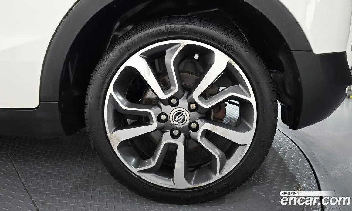 SsangYong TIBOLI 2016 1.6 автомат (гидро), фото 7 SsangYong TIBOLI 2016 1.6 автомат (гидро), фото 7