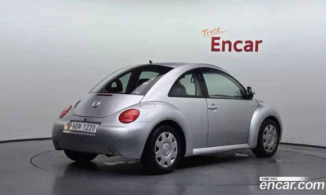 Volkswagen Beatle 1999 2.0 механика, миниатюра 2