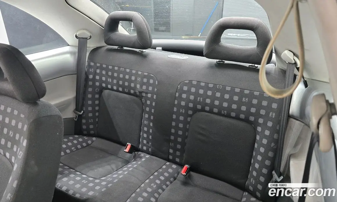 Volkswagen Beatle 1999 2.0 механика, фото 11