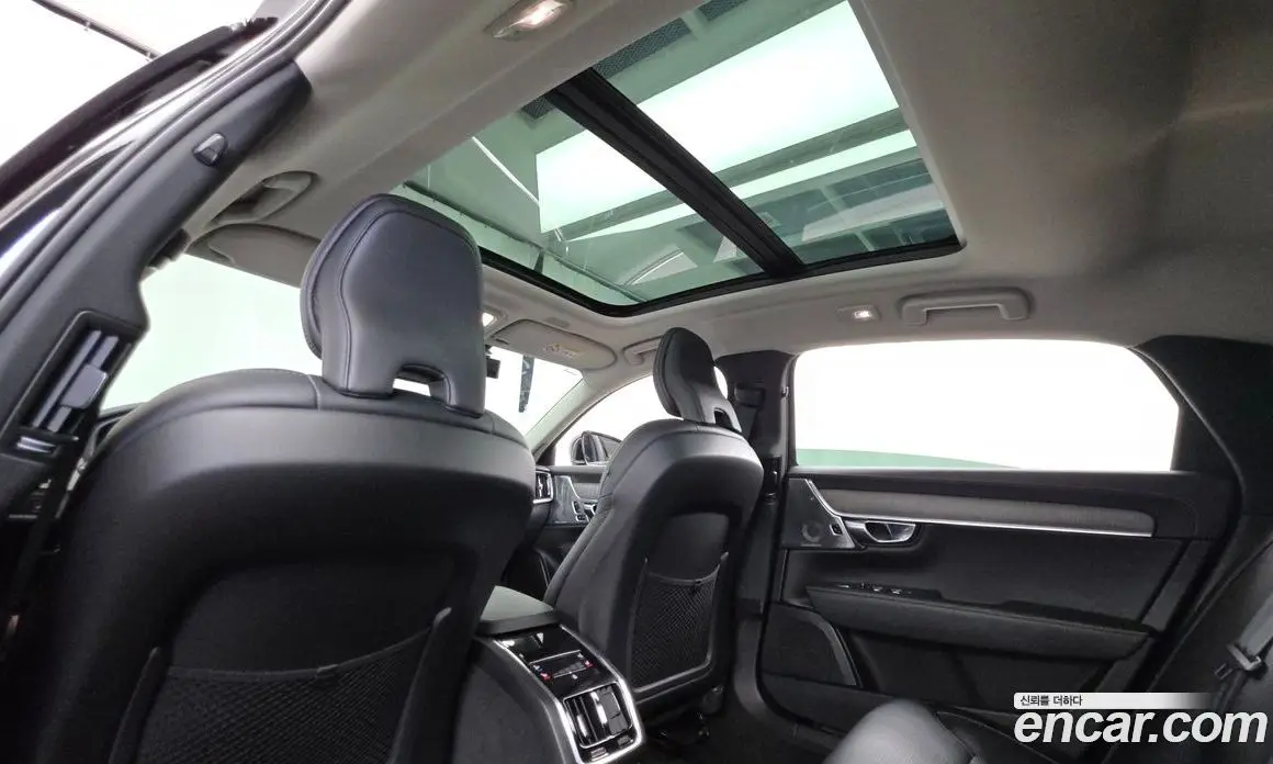 Volvo S90 2022 2.0 автомат (гидро), фото 18 Volvo S90 2022 2.0 автомат (гидро), фото 18