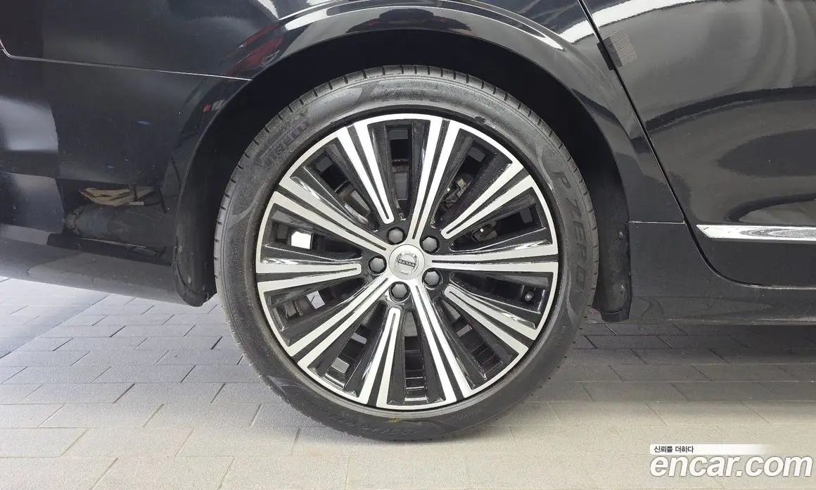 Volvo S90 2022 2.0 автомат (гидро), фото 5 Volvo S90 2022 2.0 автомат (гидро), фото 5
