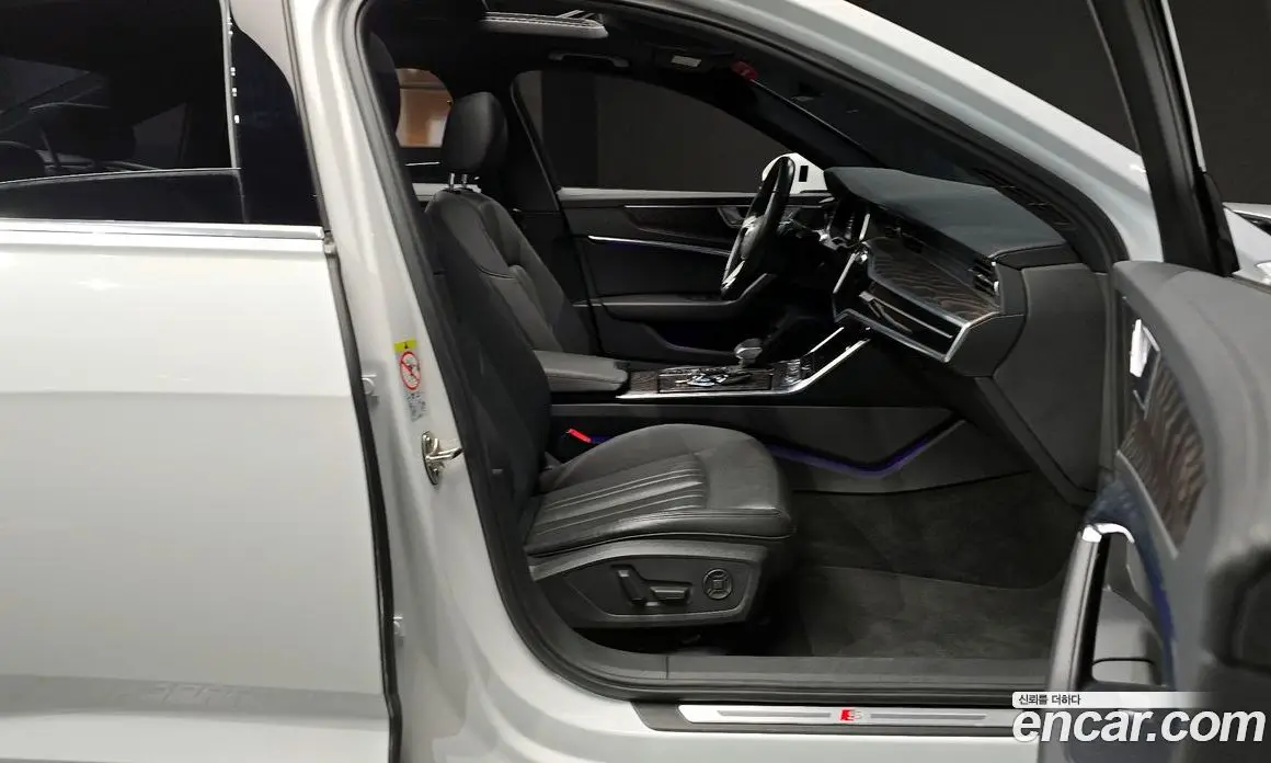 Audi A6 2019 2.0 автомат (гидро), фото 11