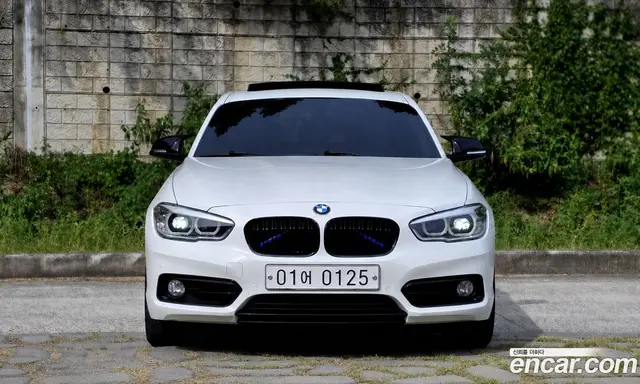 BMW 1 серия 2016 2.0 автомат (гидро), миниатюра 4
