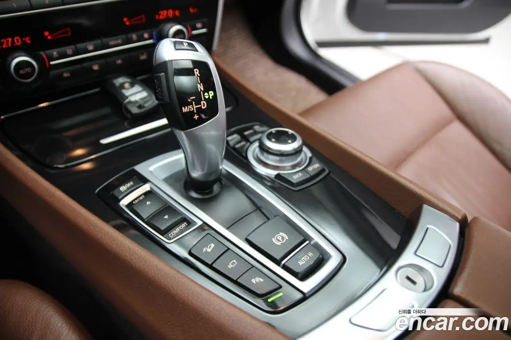 BMW 5 серия 2013 3.0 автомат (гидро), фото 11 BMW 5 серия 2013 3.0 автомат (гидро), фото 11