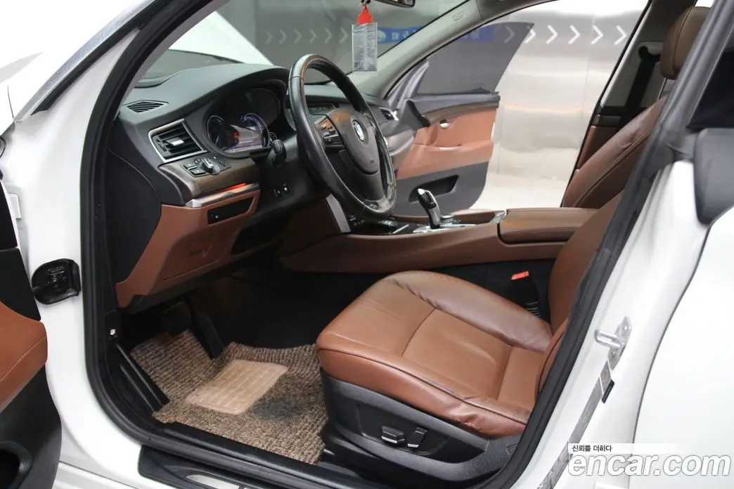 BMW 5 серия 2013 3.0 автомат (гидро), фото 13 BMW 5 серия 2013 3.0 автомат (гидро), фото 13