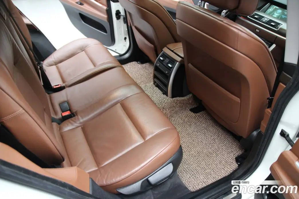 BMW 5 серия 2013 3.0 автомат (гидро), фото 16 BMW 5 серия 2013 3.0 автомат (гидро), фото 16