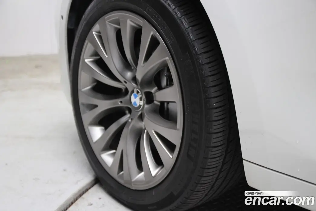 BMW 5 серия 2013 3.0 автомат (гидро), фото 8 BMW 5 серия 2013 3.0 автомат (гидро), фото 8