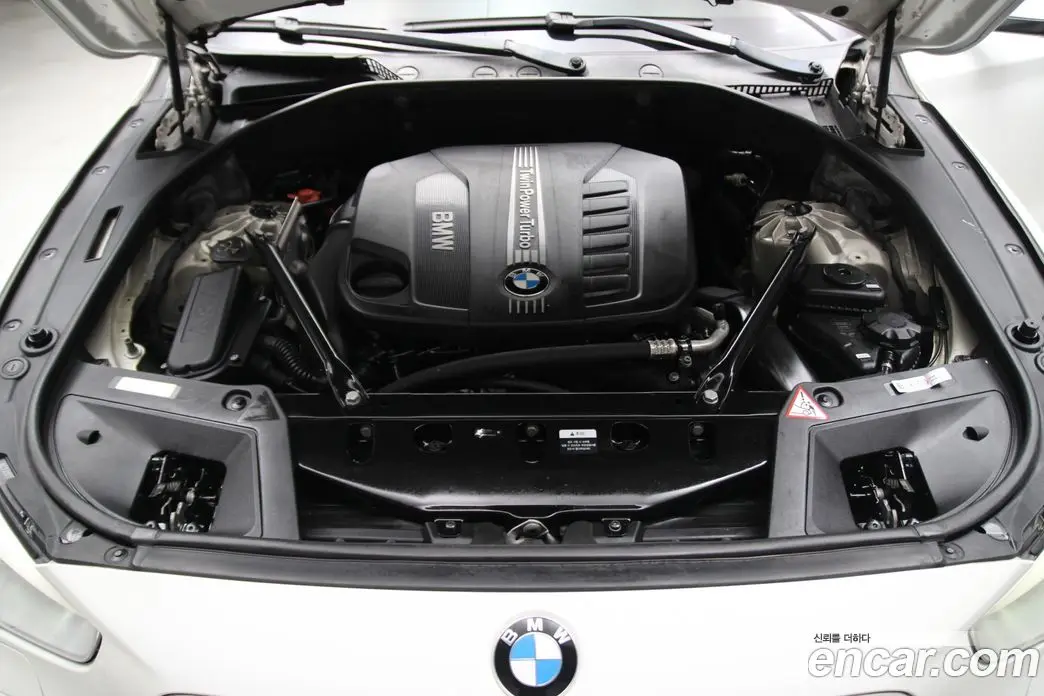 BMW 5 серия 2013 3.0 автомат (гидро), фото 9 BMW 5 серия 2013 3.0 автомат (гидро), фото 9