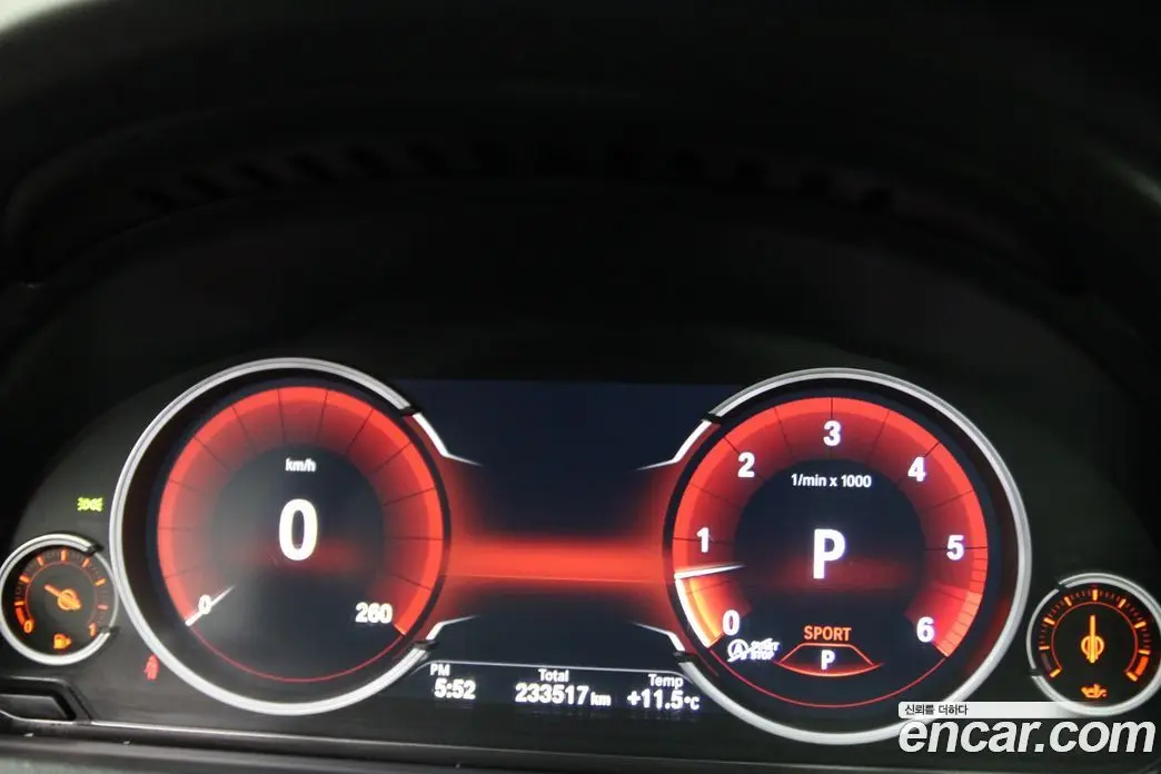 BMW 5 серия 2013 3.0 автомат (гидро), фото 10 BMW 5 серия 2013 3.0 автомат (гидро), фото 10