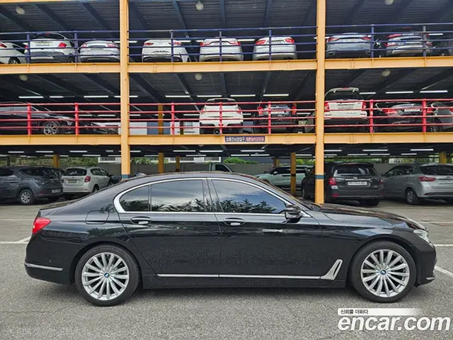 BMW 7 серия 2016 3.0 автомат (гидро), миниатюра 5 BMW 7 серия 2016 3.0 автомат (гидро), миниатюра 5