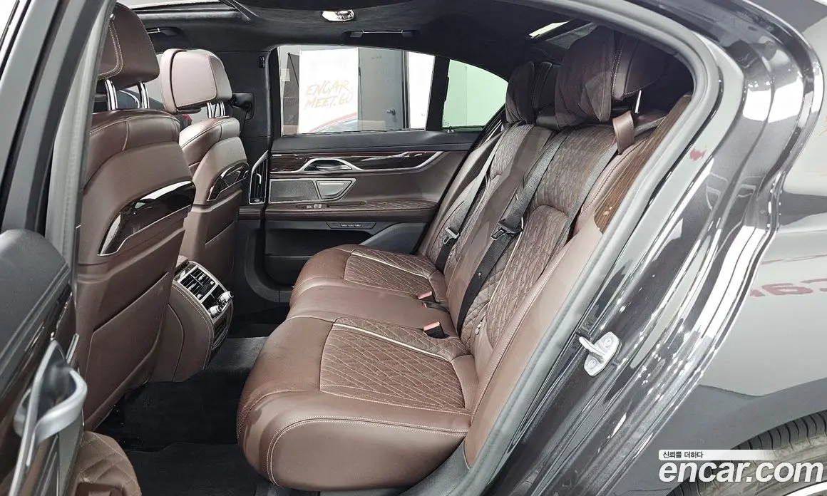 BMW 7 серия 2020 3.0 автомат (гидро), фото 12