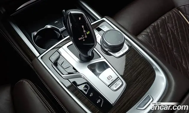 BMW 7 серия 2020 3.0 автомат (гидро), миниатюра 9