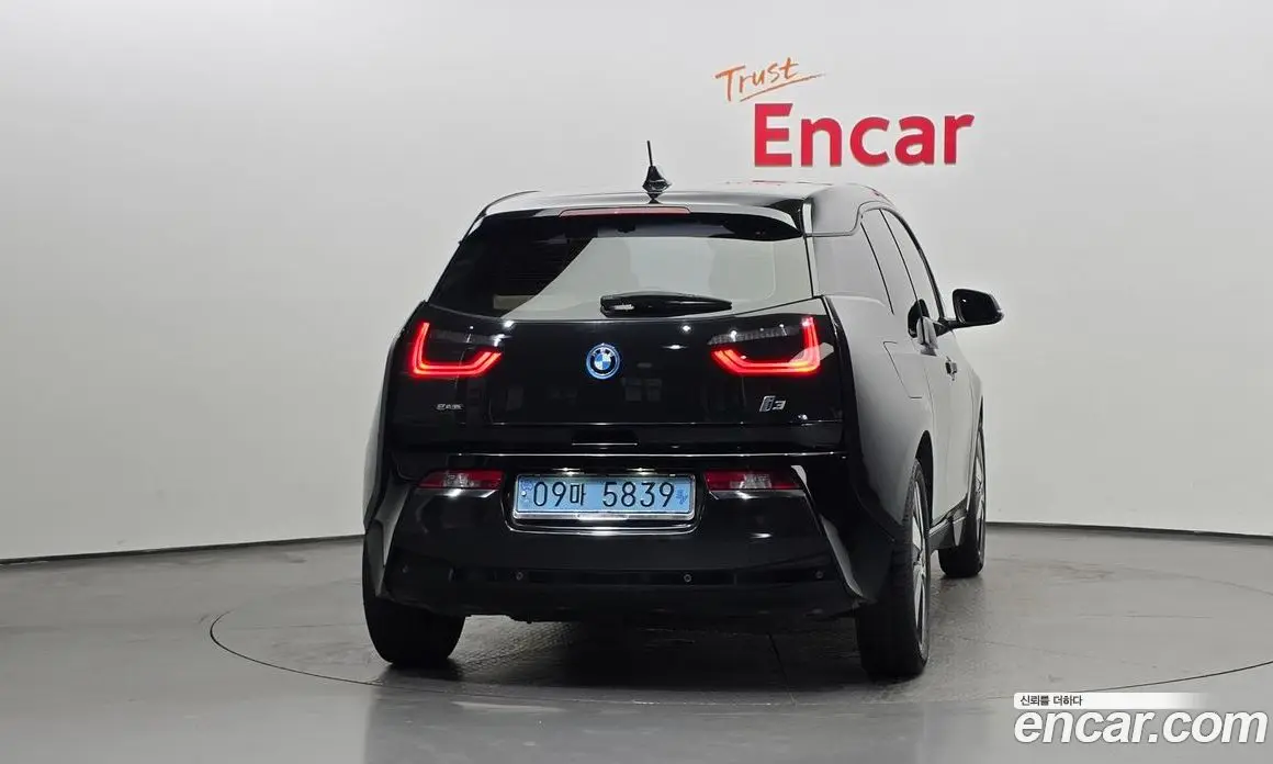 BMW i3 2014 автомат (гидро), фото 4