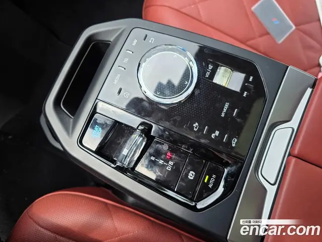 BMW iX 2025 1.0 автомат (гидро), миниатюра 9