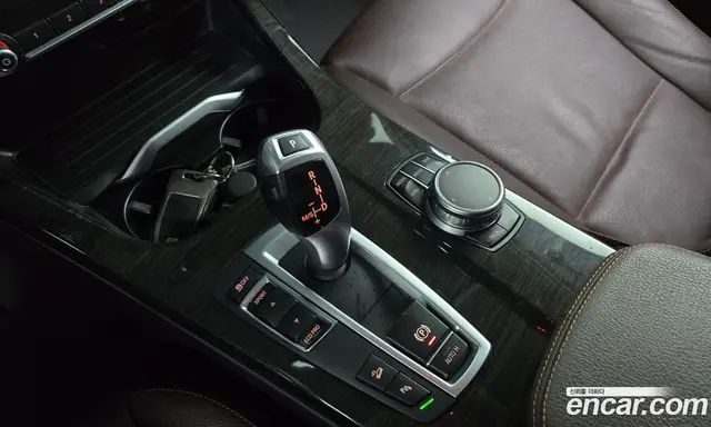 BMW X4 2017 2.0 автомат (гидро), миниатюра 9