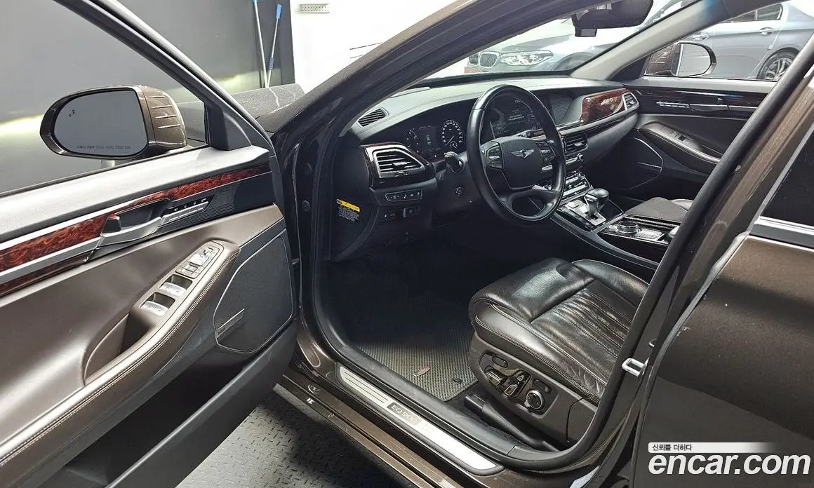 Genesis EQ900 2016 3.8 автомат (гидро), фото 13