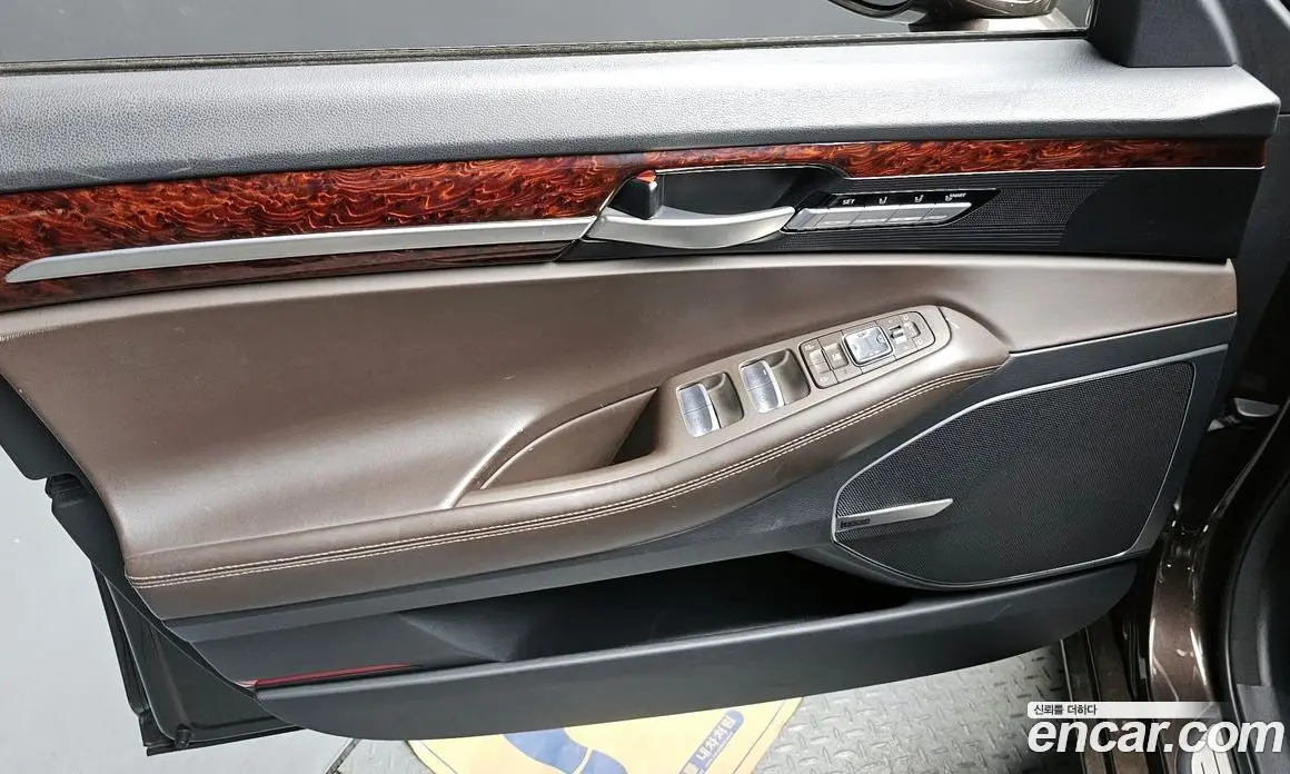 Genesis EQ900 2016 3.8 автомат (гидро), фото 14