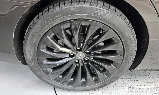 Genesis EQ900 2016 3.8 автомат (гидро), миниатюра 5
