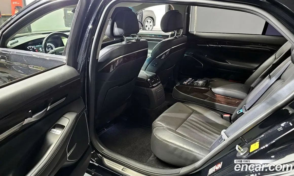 Genesis EQ900 2017 3.8 автомат (гидро), фото 11