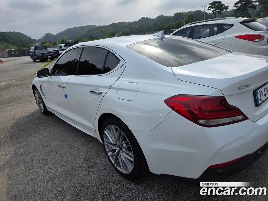 Genesis G70 2020 2.0 автомат (гидро), фото 4