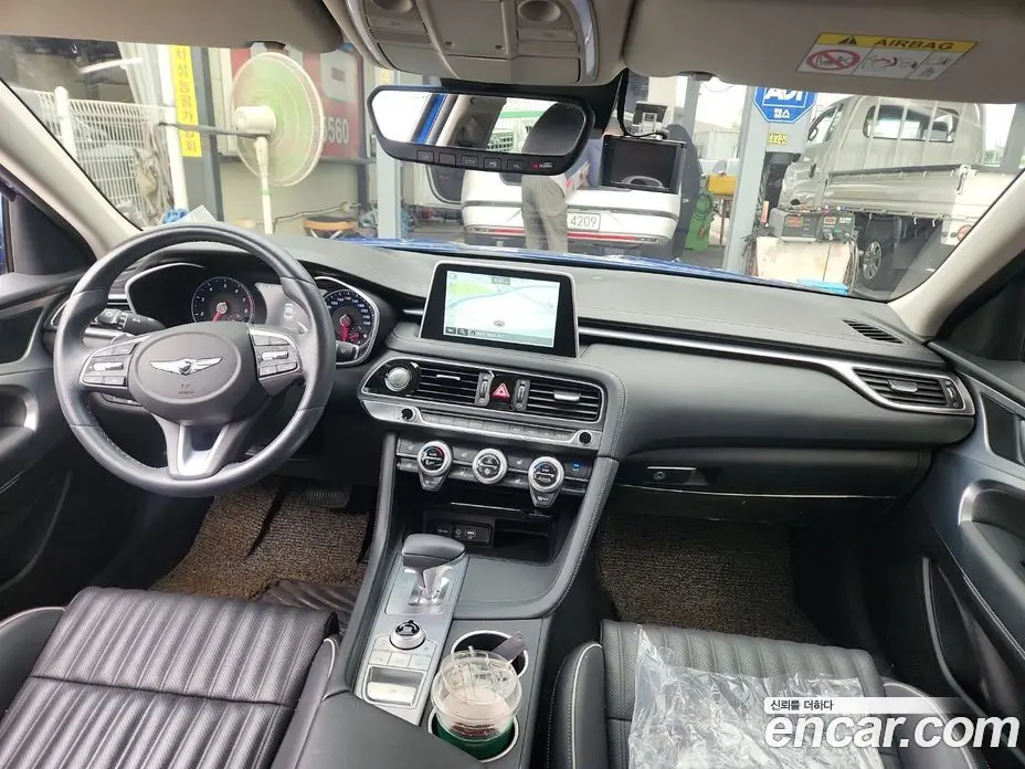 Genesis G70 2020 2.0 автомат (гидро), фото 12 Genesis G70 2020 2.0 автомат (гидро), фото 12