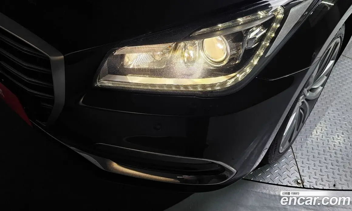 Genesis G80 2017 3.3 автомат (гидро), фото 8 Genesis G80 2017 3.3 автомат (гидро), фото 8