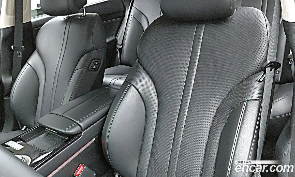 Genesis G80 2024 2.5 автомат (гидро), фото 16
