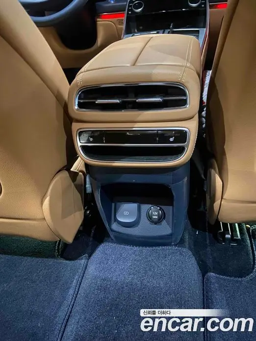 Genesis GV80 2022 2.5 автомат (гидро), фото 10 Genesis GV80 2022 2.5 автомат (гидро), фото 10