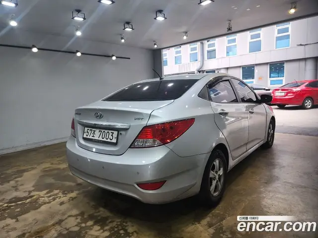 Hyundai Accent 2012 1.6 автомат (гидро), миниатюра 4 Hyundai Accent 2012 1.6 автомат (гидро), миниатюра 4