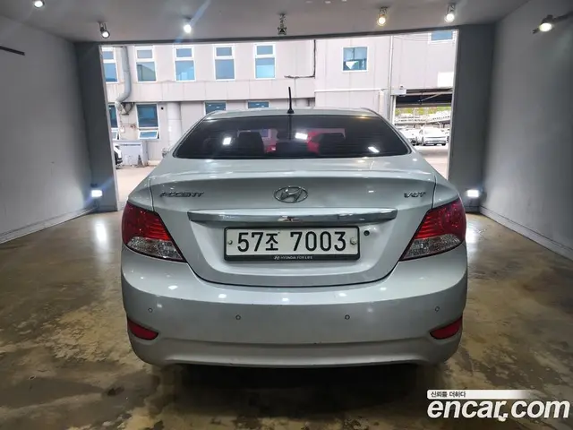 Hyundai Accent 2012 1.6 автомат (гидро), миниатюра 5 Hyundai Accent 2012 1.6 автомат (гидро), миниатюра 5