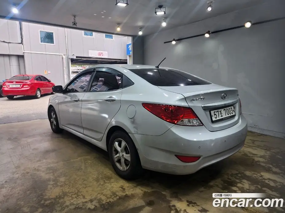 Hyundai Accent 2012 1.6 автомат (гидро), фото 6 Hyundai Accent 2012 1.6 автомат (гидро), фото 6