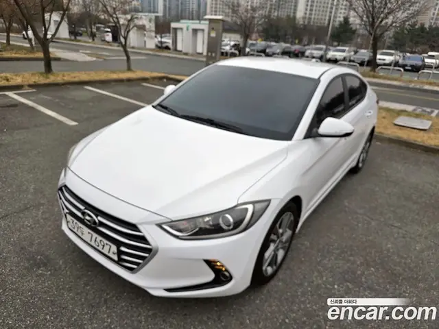 Hyundai Avante, 2018, 57 895 км