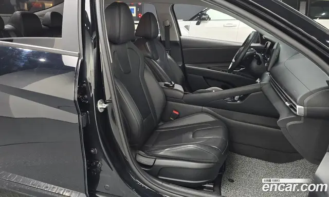 Hyundai Avante 2021 1.6 автомат (гидро), миниатюра 10 Hyundai Avante 2021 1.6 автомат (гидро), миниатюра 10