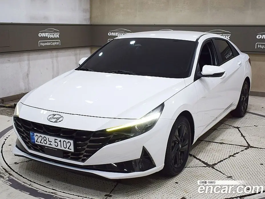 Hyundai Avante 2023 1.6 автомат (гидро), фото 1 Hyundai Avante 2023 1.6 автомат (гидро), фото 1