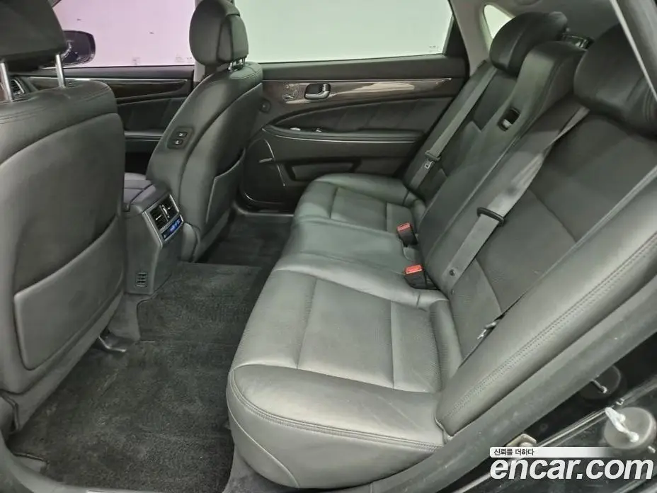 Hyundai Equus 2015 3.8 автомат (гидро), фото 12 Hyundai Equus 2015 3.8 автомат (гидро), фото 12