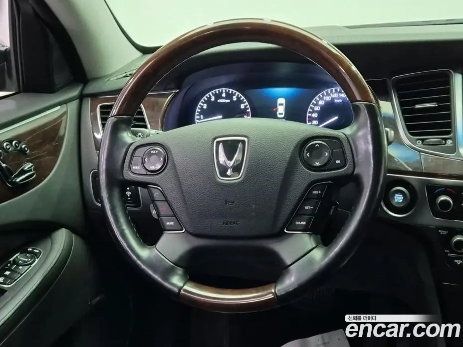 Hyundai Equus 2015 3.8 автомат (гидро), фото 9 Hyundai Equus 2015 3.8 автомат (гидро), фото 9
