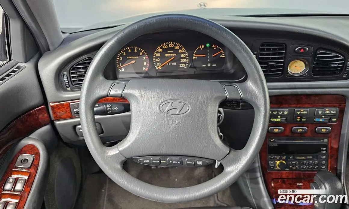 Hyundai Grandeur 1996 2.5 автомат (гидро), фото 13 Hyundai Grandeur 1996 2.5 автомат (гидро), фото 13