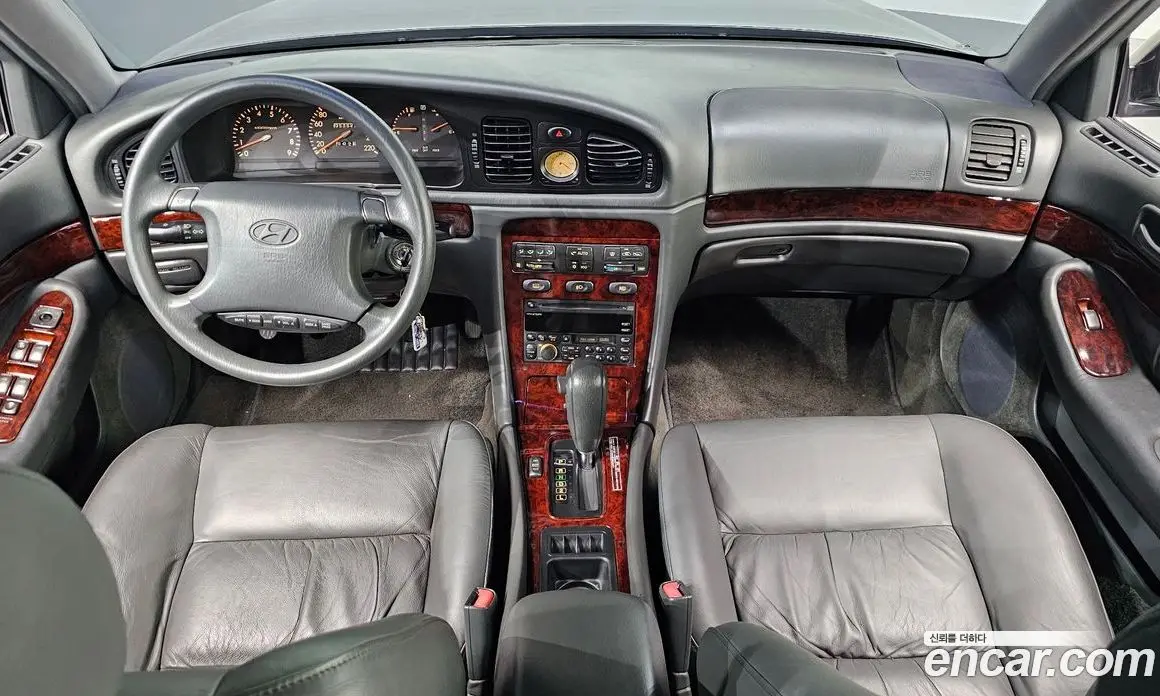 Hyundai Grandeur 1996 2.5 автомат (гидро), фото 7 Hyundai Grandeur 1996 2.5 автомат (гидро), фото 7