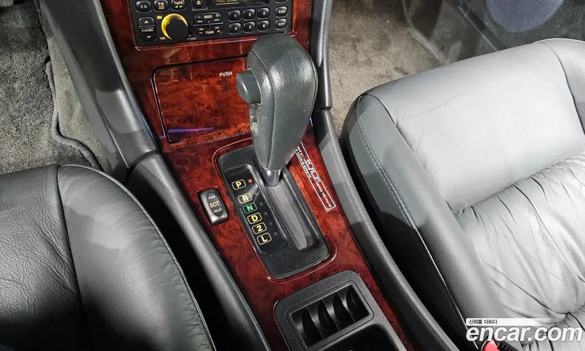 Hyundai Grandeur 1996 2.5 автомат (гидро), фото 9 Hyundai Grandeur 1996 2.5 автомат (гидро), фото 9