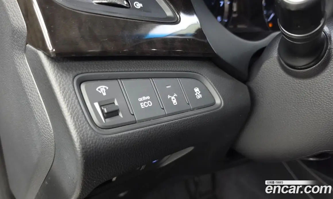 Hyundai Grandeur 2011 3.0 автомат (гидро), фото 16