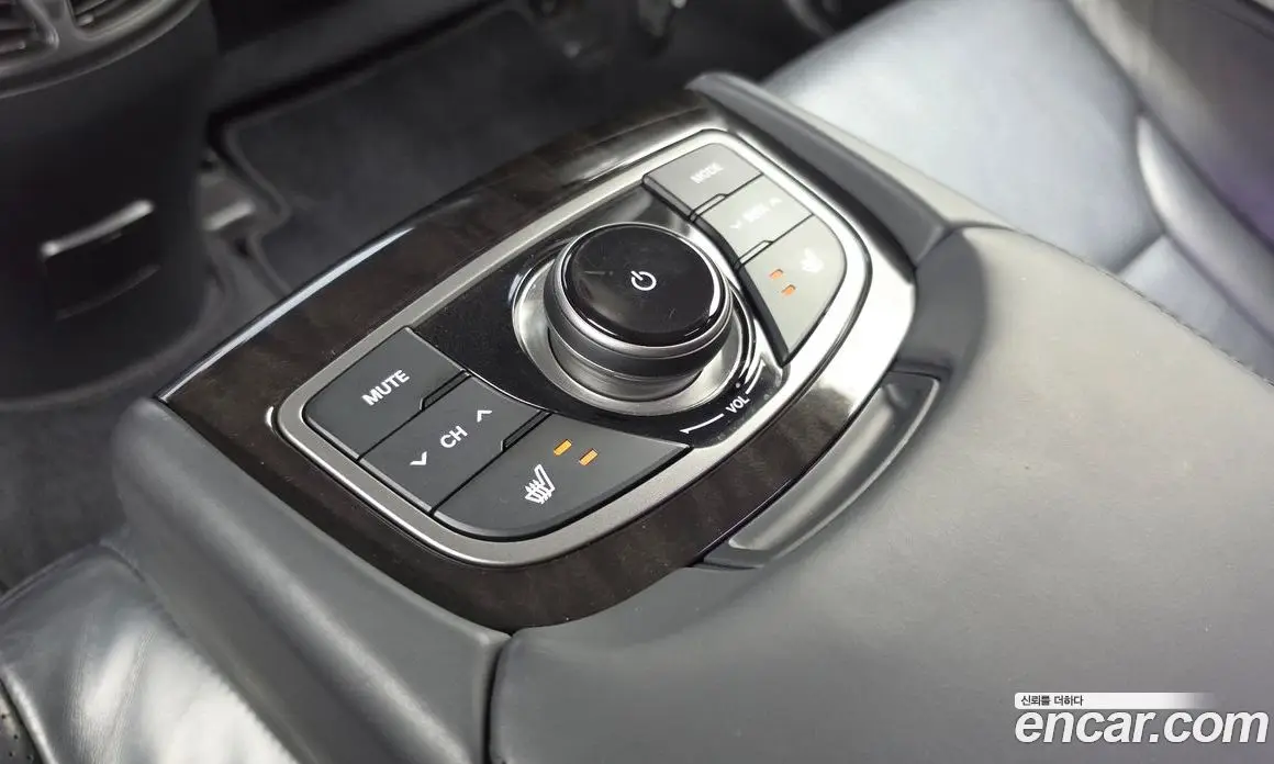 Hyundai Grandeur 2011 3.0 автомат (гидро), фото 19