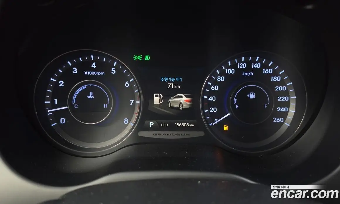 Hyundai Grandeur 2011 3.0 автомат (гидро), фото 8