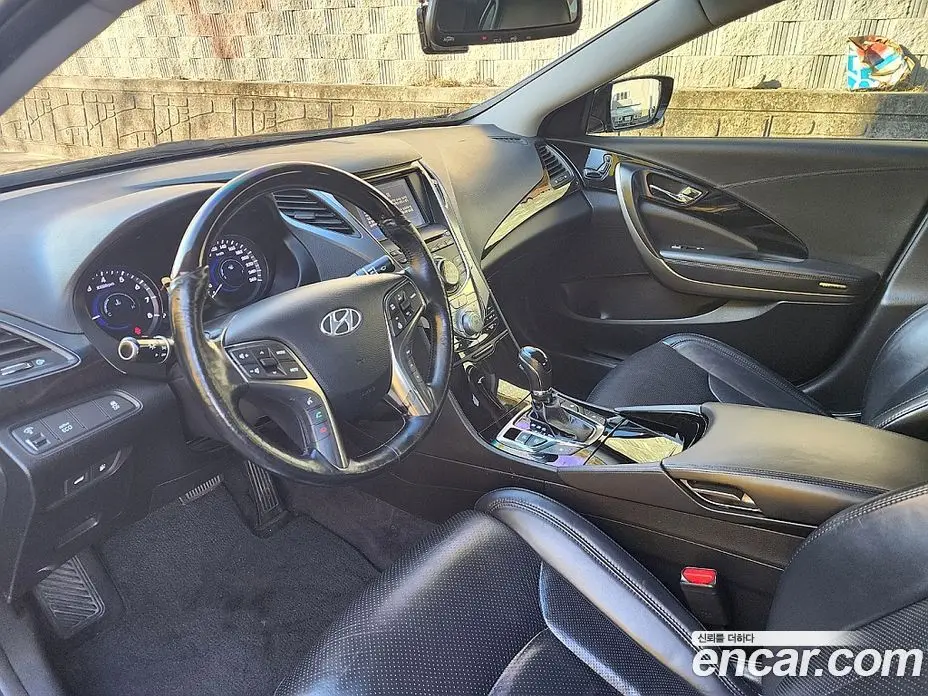 Hyundai Grandeur 2012 3.0 автомат (гидро), фото 14 Hyundai Grandeur 2012 3.0 автомат (гидро), фото 14