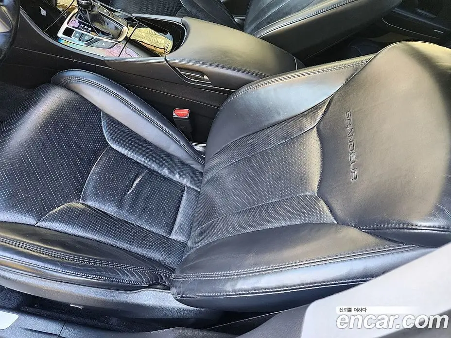 Hyundai Grandeur 2012 3.0 автомат (гидро), фото 15 Hyundai Grandeur 2012 3.0 автомат (гидро), фото 15