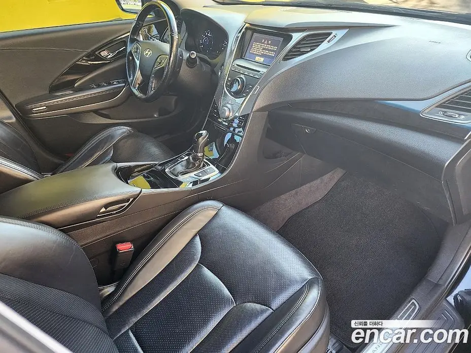 Hyundai Grandeur 2012 3.0 автомат (гидро), фото 16 Hyundai Grandeur 2012 3.0 автомат (гидро), фото 16